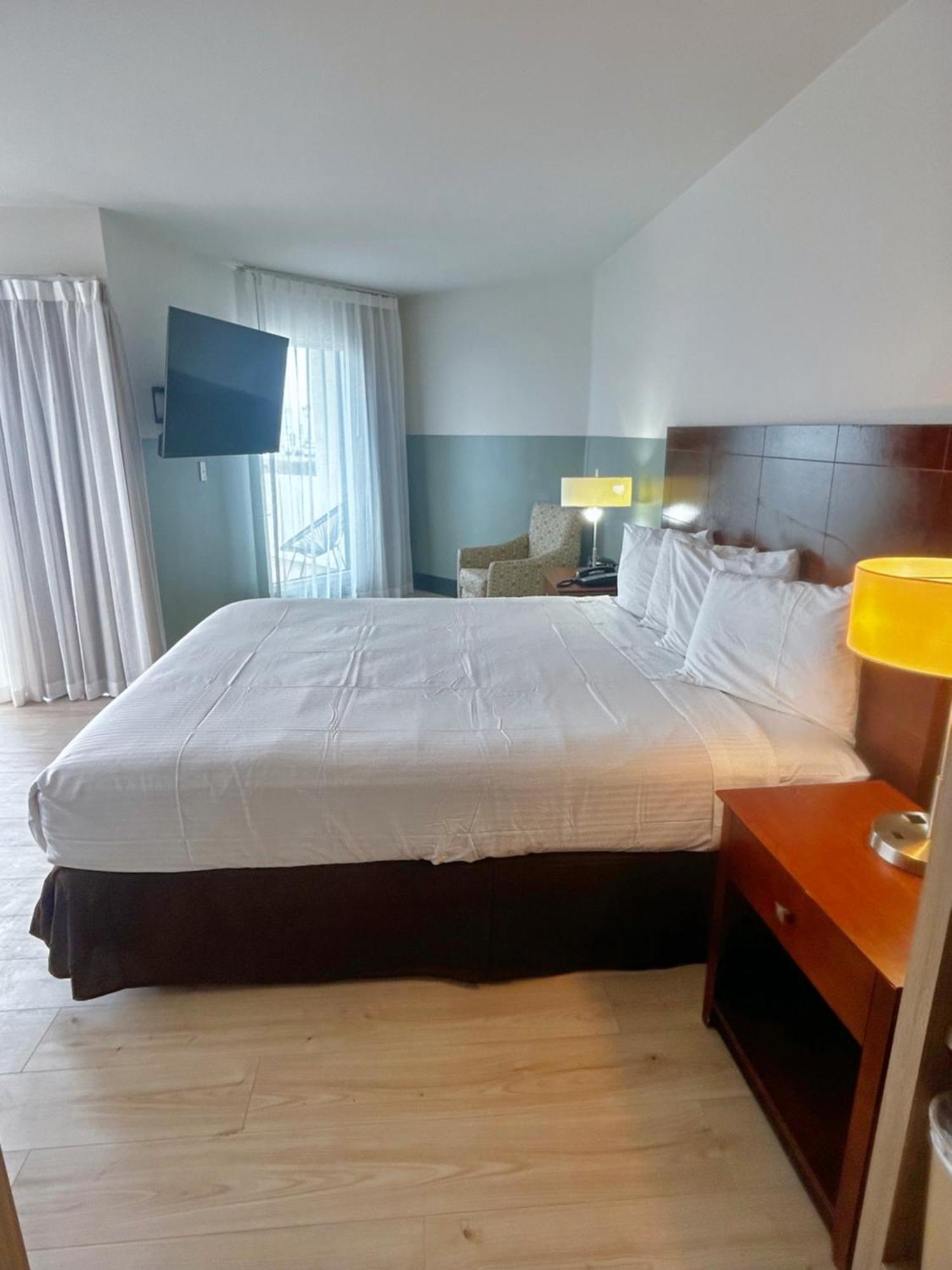 Huntington Beach Inn חדר תמונה